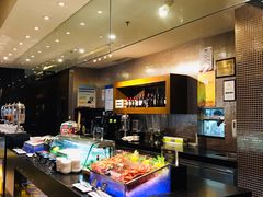 -上海西藏大厦万怡自助餐厅(徐汇店)