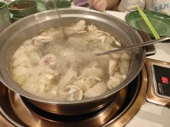 -润园四季椰子鸡火锅(南山海岸城店)