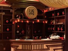 -暴风岛沉浸式体验馆(百联世纪店)