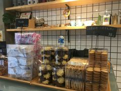 -研麦家面包(亚泰华府店)