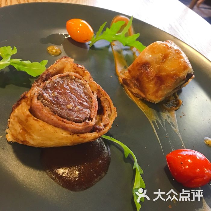 鹅肝惠灵顿牛排