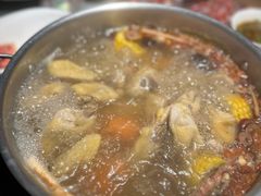 -尚尚仙·酸汤猪手·猪肚鸡火锅(华联万柳购物中心店)