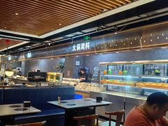 -遇上西雅图多融合海鲜自助餐厅(中房金谊广场店)