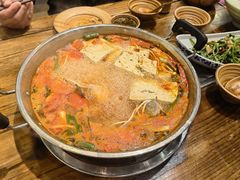 -亮欢寨酸汤鱼(沙冲路店)