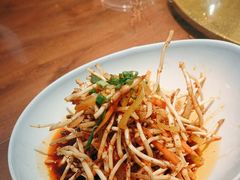 -川流不息·地道川菜·小龙虾(松东路店)