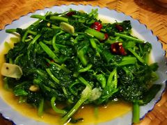 -傣家寨花园主题餐厅