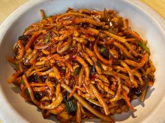 -肘子酥·天津捞面(德云社店)