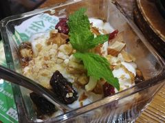 坚果酸奶小方-云海肴·汽锅鸡·云南菜(天津国金汇店)