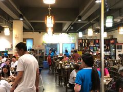 大堂-肖肖酸萝卜鱼火锅(总店)