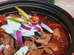 -腩得欢喜·牛腩煲火锅(万庭大厦店)