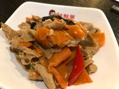 -胡须张鲁肉饭(美食文化馆店)