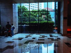 -上海龙之梦万丽酒店