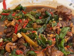 -鲁南仔·滕州炒鸡(经三路店)