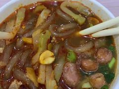 -八哥酸辣粉(大中路步行街店)
