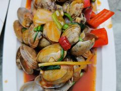 -四川小胡子海鲜(丁村万人海鲜广场店)