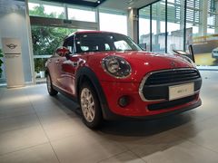 -南充通源宝马4S店(高坪店)