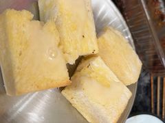-何妹湿辣牛肉·粤式烧烤砂煲(桂雅路店)