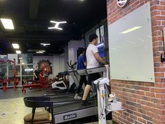 -UP健身私教馆(海岸城店)