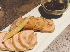 -穹六人间 people 6(岳阳路店)