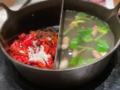 草本鸳鸯锅-盡膳口福跷脚牛肉火锅(晶耀前滩店)