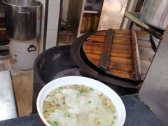 小馄饨-白玉兰食品(汇联商厦店)