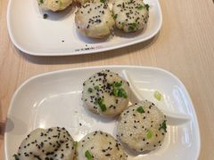 -小杨生煎(金山百联购物中心3楼店)