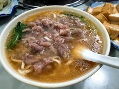-烂厅下牛肉汤