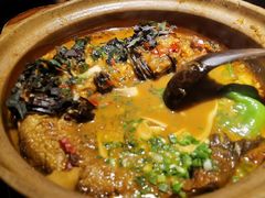 柴火稻草鱼-吃饭皇帝大土家民族菜(正大广场店)
