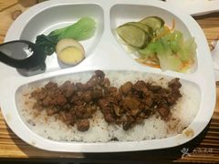 -散德行小酒馆