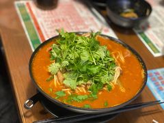 -肥汁米蘭香港米线(宁波路总店)