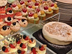 -广州希尔顿逸林酒店-OPEN開·全日制餐厅·海鲜·小火锅·自助餐(东风路店)