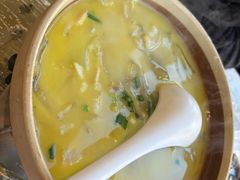 -琥珀老六龙虾(四里河店)