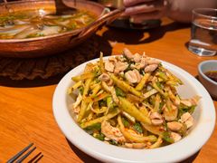 -SHAN山(前滩太古里店)