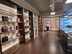 -巴宝莉工厂店/折扣店(工厂店)