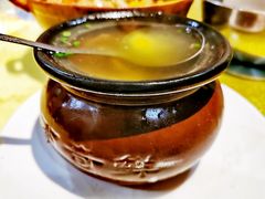 草根肉骨汤-莲花公园煎蟹(总店)