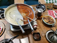 -天成·潮州牛肉脆肉鱼生蚝自助火锅