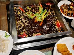 -张大胡子鱼头火锅酒楼(长益路店)