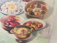 -乐忻皇朝(上海中心大厦店)