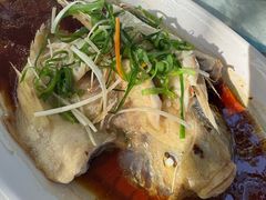 红烧红宝石鱼-范饭椰林川湘味海鲜·椰子鸡(三亚湾椰梦长廊店)