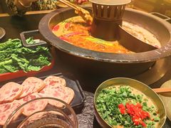 -晓宇重庆火锅(西安荟聚店)