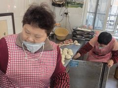 -安工大饼庞家肉饼