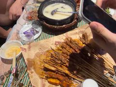 -老街烧烤大排档·地道湖北菜·龙虾馆(汉口火车站店)