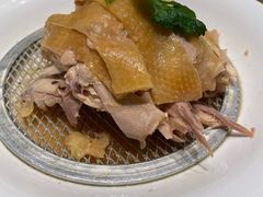 -云庭汇·粤菜海鲜(东盟盛天地店)
