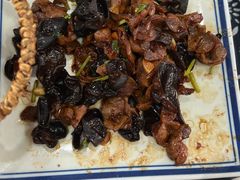 -八两八金·莱芜特色炒鸡(市南漳浦路店)