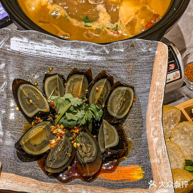 关于我在苏州吃到了超级正宗的牛腩煲🥘