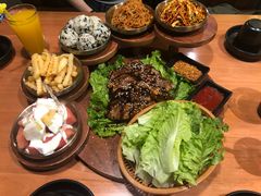 -肥肥虾庄·金牌油焖大虾(杨园滨江时代walk店)