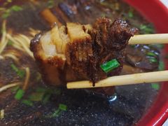 -小龙大肉面馆