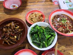 -老三样·美食研究中心(世贸路店)