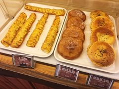 -韩国利尔面包(桂林路店)