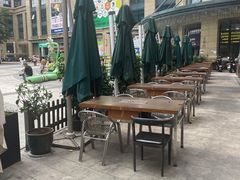 -霸王茶姬(泛海广场店)